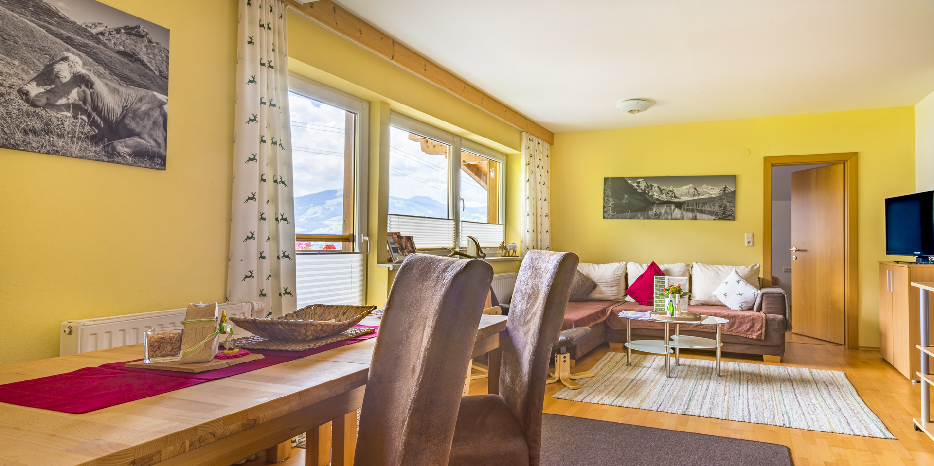 Ferienwohnung Mittersill — Wohnraum